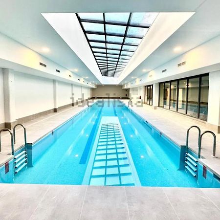 Estudios Homer Y Disney Con Piscina Olimpica Climatizada, Exterior,Gimnasio, Coworking, Netflix Y Wifi Gratis サン・セバスティアン・デ・ロス・レイエス エクステリア 写真