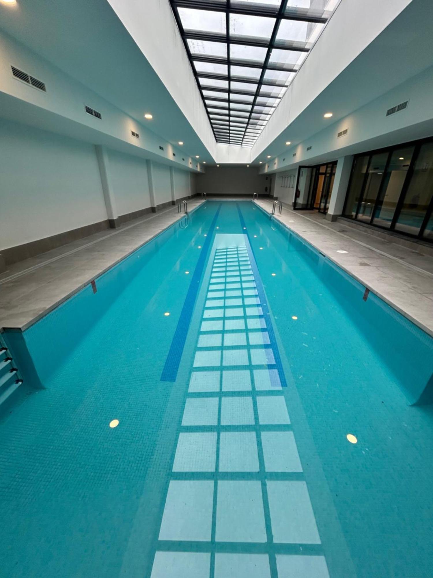 Estudios Homer Y Disney Con Piscina Olimpica Climatizada, Exterior,Gimnasio, Coworking, Netflix Y Wifi Gratis サン・セバスティアン・デ・ロス・レイエス エクステリア 写真