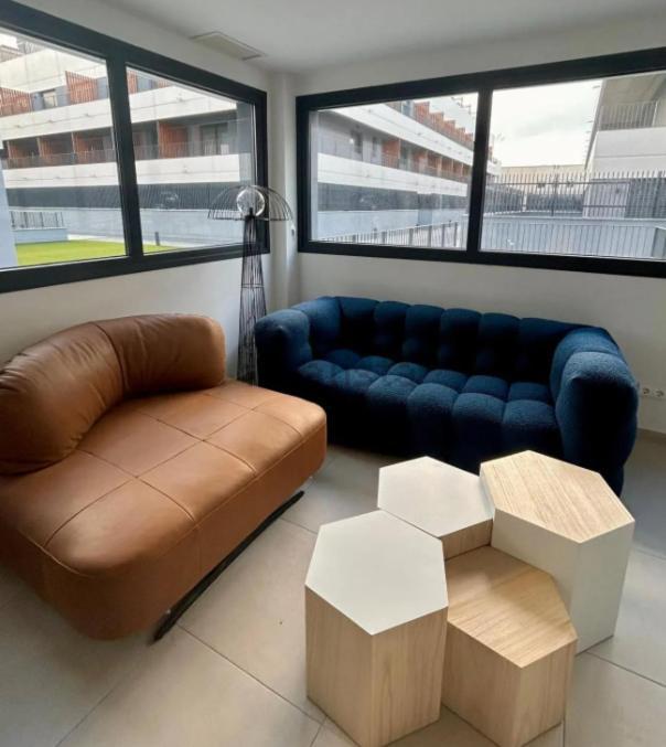 Estudios Homer Y Disney Con Piscina Olimpica Climatizada, Exterior,Gimnasio, Coworking, Netflix Y Wifi Gratis サン・セバスティアン・デ・ロス・レイエス エクステリア 写真